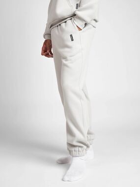 Comfrt Standard Sweatpants Fog Grey S EUC Fleece Athleisure Cozy Street Travel